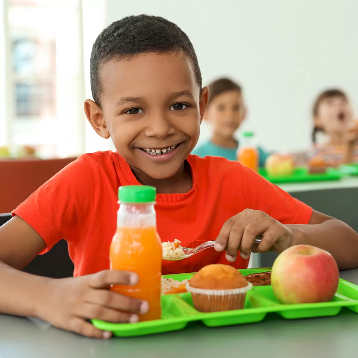 boy-at-lunch